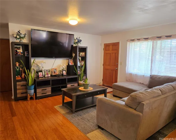 91-1075 Lehu Street, Ewa Beach, Hawaii 96706, 3 Bedrooms Bedrooms, ,2 BathroomsBathrooms,Residential,For Sale,Lehu,202504772