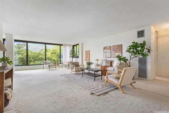 250 Kawaihae Street 4c, Honolulu, Hawaii 96825, 2 Bedrooms Bedrooms, ,2 BathroomsBathrooms,Residential,For Sale,Kawaihae,202505183