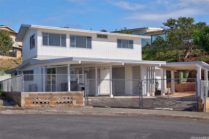 2222 Apoepoe Street, Pearl City, Hawaii 96782, 5 Bedrooms Bedrooms, ,3 BathroomsBathrooms,Residential,For Sale,Apoepoe,202505622