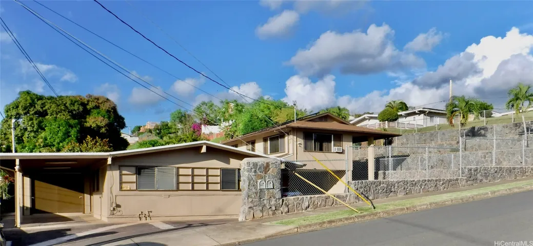 99-634 Pualaa Street, Aiea, Hawaii 96701, 9 Bedrooms Bedrooms, ,6 BathroomsBathrooms,Residential,For Sale,Pualaa,202505988