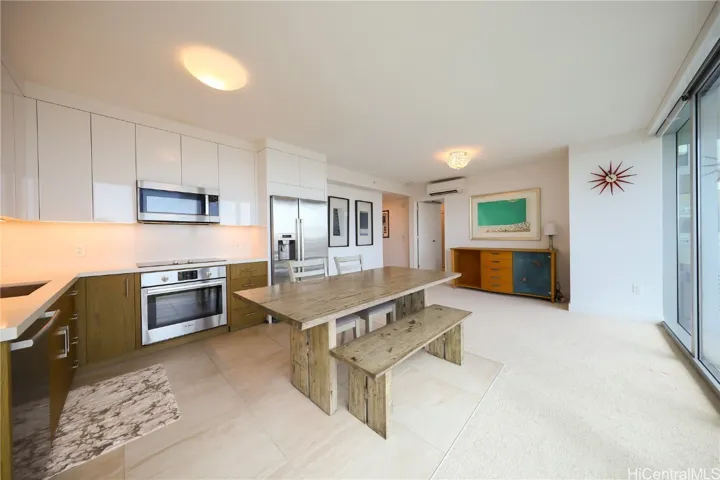 629 Keeaumoku Street 2903, Honolulu, Hawaii 96814, 2 Bedrooms Bedrooms, ,2 BathroomsBathrooms,Residential,For Sale,Keeaumoku,202427957