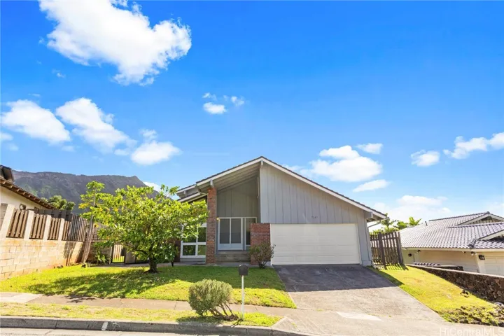 7247 Alakoko Street, Honolulu, Hawaii 96825, 5 Bedrooms Bedrooms, ,3 BathroomsBathrooms,Residential Lease,For Rent,Alakoko,202506544