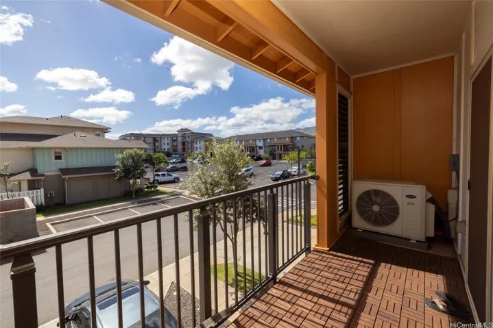covered lanai (porch)