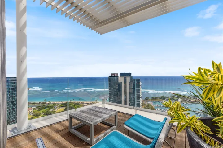 1001 Queen Street 1215, Honolulu, Hawaii 96814, 2 Bedrooms Bedrooms, ,2 BathroomsBathrooms,Residential,For Sale,Queen,202507295