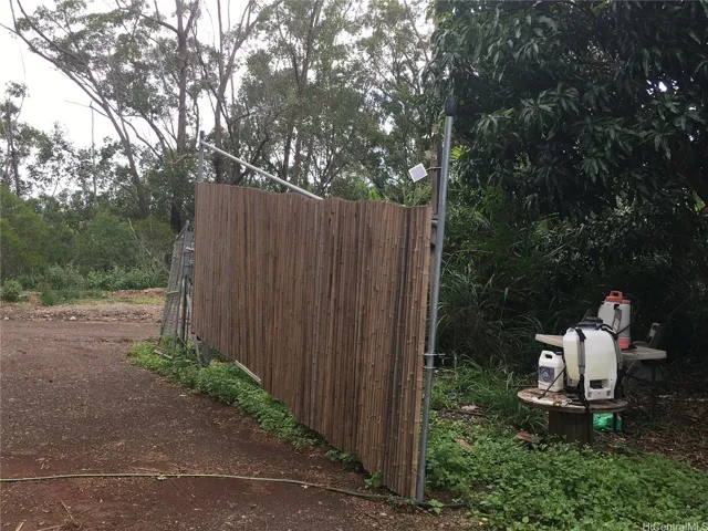 BAMBO ELECTRIC GATE