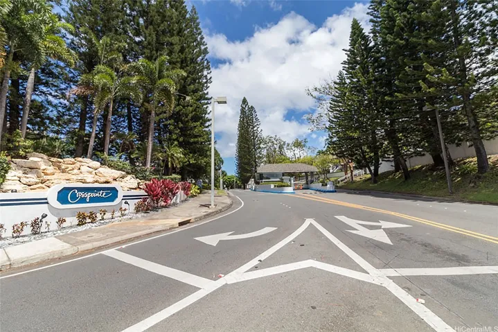 625 Mananai Place 24a, Honolulu, Hawaii 96818, 2 Bedrooms Bedrooms, ,1 BathroomBathrooms,Residential,For Sale,Mananai,202508173