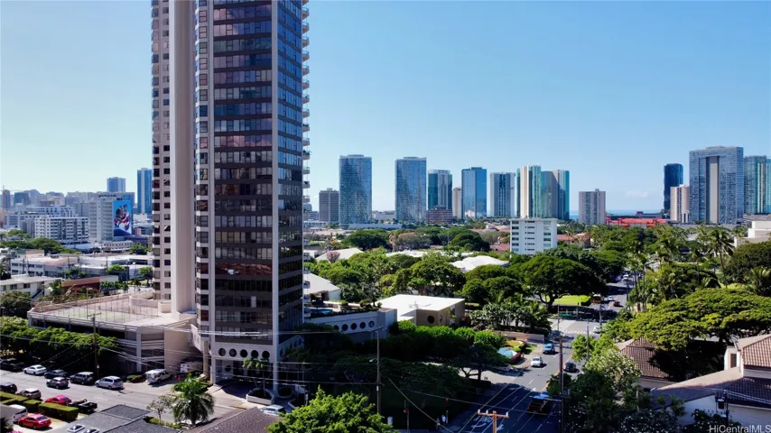 1314 Victoria Street 801, Honolulu, Hawaii 96814, 2 Bedrooms Bedrooms, ,2 BathroomsBathrooms,Residential,For Sale,Victoria,202509438