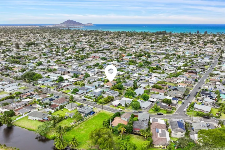 232 Kihapai Street A, Kailua, Hawaii 96734, 6 Bedrooms Bedrooms, ,4 BathroomsBathrooms,Residential,For Sale,Kihapai,202509883