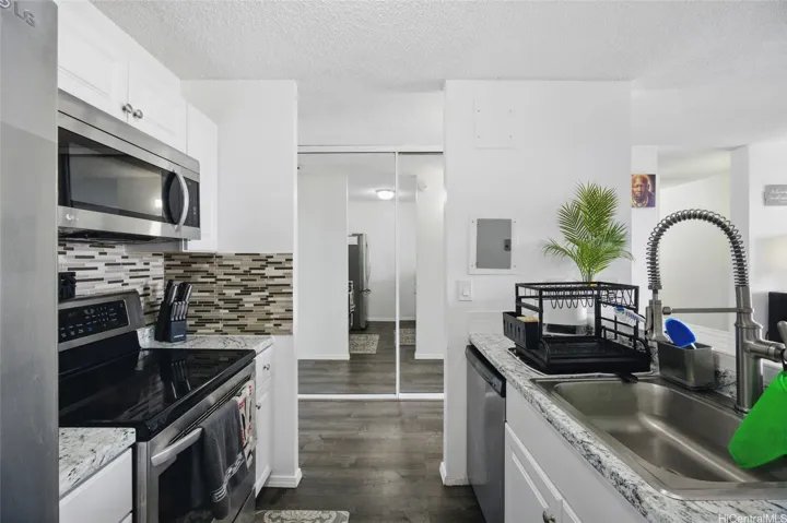 98-500 Koauka Loop 18a, Aiea, Hawaii 96701, 2 Bedrooms Bedrooms, ,1 BathroomBathrooms,Residential,For Sale,Koauka,202509963