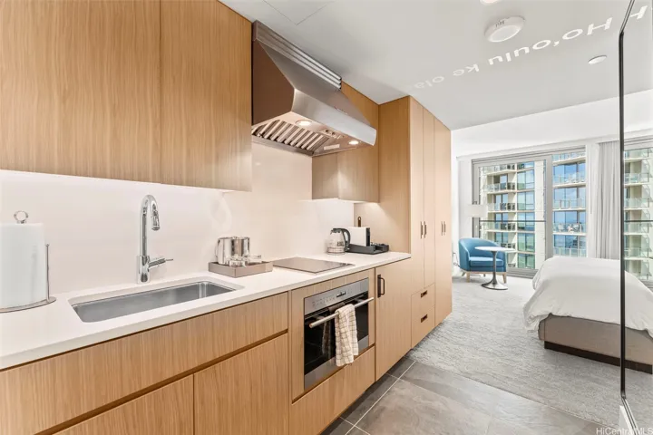 1390 Kapiolani Boulevard 3008, Honolulu, Hawaii 96814, ,1 BathroomBathrooms,Residential,For Sale,Kapiolani,202510195