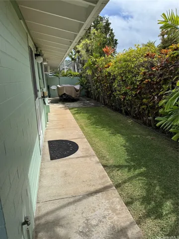 side yard
