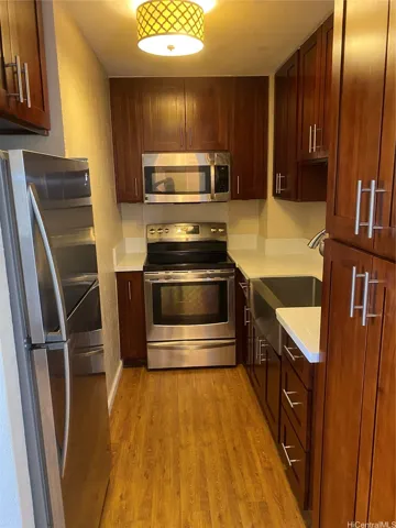 2845 Waialae Avenue 520, Honolulu, Hawaii 96826, 2 Bedrooms Bedrooms, ,1 BathroomBathrooms,Residential Lease,For Rent,Waialae,202510797