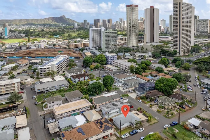 807 Kaaloa Street, Honolulu, Hawaii 96826, 4 Bedrooms Bedrooms, ,2 BathroomsBathrooms,Residential,For Sale,Kaaloa,202510947