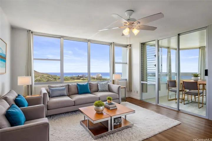 2600 Pualani Way 3102, Honolulu, Hawaii 96815, 2 Bedrooms Bedrooms, ,2 BathroomsBathrooms,Residential,For Sale,Pualani,202511180