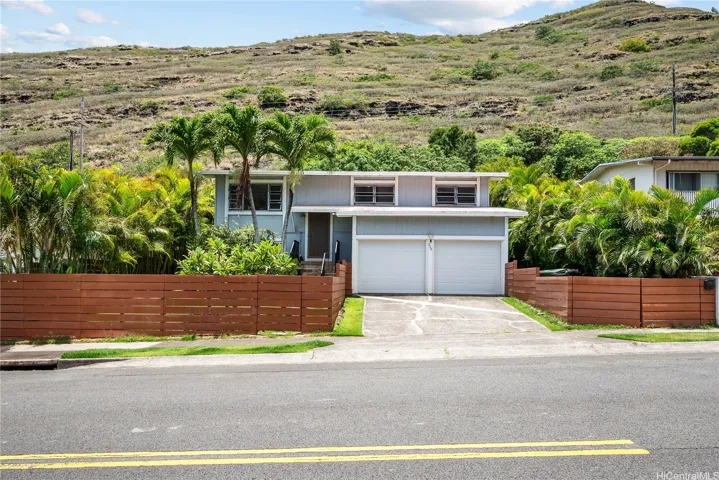 730 Ainapo Street, Honolulu, Hawaii 96825, 4 Bedrooms Bedrooms, ,2 BathroomsBathrooms,Residential,For Sale,Ainapo,202512747