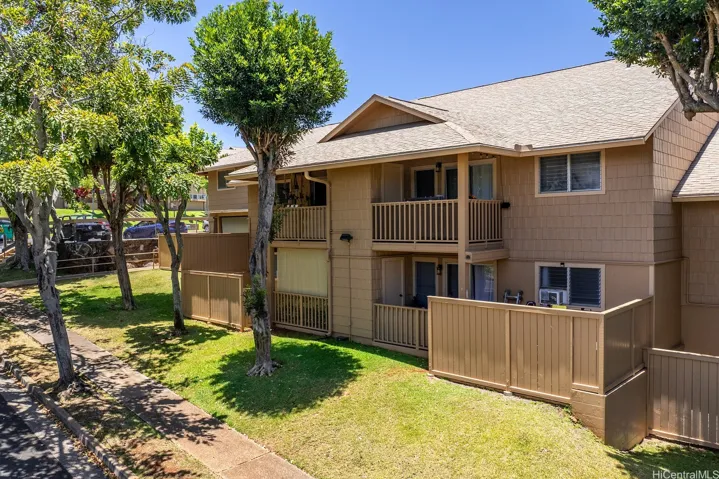 98-1369 Koaheahe Place 989, Pearl City, Hawaii 96782, 3 Bedrooms Bedrooms, ,2 BathroomsBathrooms,Residential,For Sale,Koaheahe,202513160