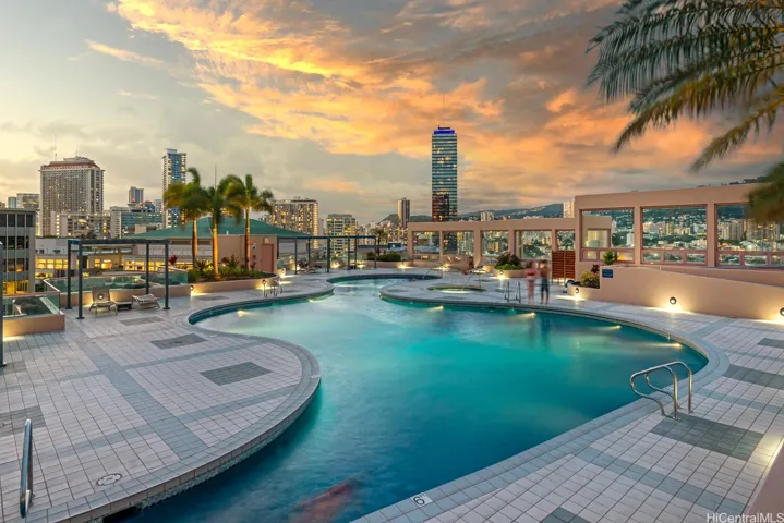 1888 Kalakaua Avenue 2706, Honolulu, Hawaii 96815, 2 Bedrooms Bedrooms, ,2 BathroomsBathrooms,Residential,For Sale,Kalakaua,202513499