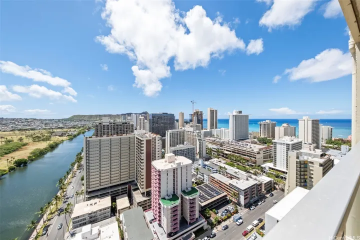 445 Seaside Avenue 3203, Honolulu, Hawaii 96815, ,1 BathroomBathrooms,Residential,For Sale,Seaside,202513764