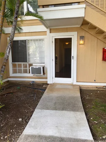 311 Mananai Place 45c, Honolulu, Hawaii 96850, 2 Bedrooms Bedrooms, ,1 BathroomBathrooms,Residential Lease,For Rent,Mananai,202513813