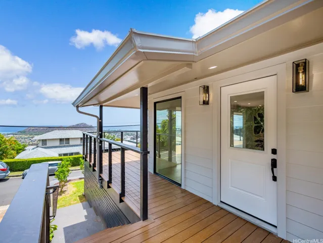 2012 Iwi Way, Honolulu, Hawaii 96816, 4 Bedrooms Bedrooms, ,4 BathroomsBathrooms,Residential,For Sale,Iwi,202514725