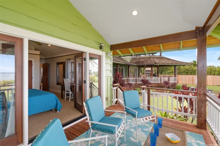 Large private downstairs lanai off bedroom