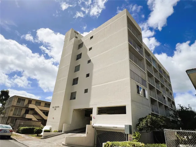 2122 Lime Street 304, Honolulu, Hawaii 96826, 1 Bedroom Bedrooms, ,1 BathroomBathrooms,Residential,For Sale,Lime,202515709