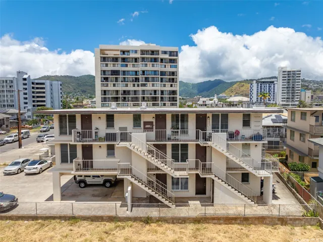 717 Hausten Street, Honolulu, Hawaii 96826, ,Residential,For Sale,Hausten,202515972