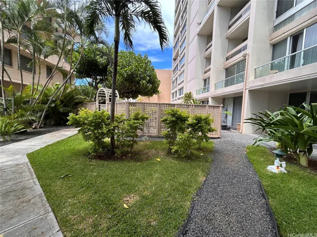 555 University Avenue 301, Honolulu, Hawaii 96826, 1 Bedroom Bedrooms, ,1 BathroomBathrooms,Residential Lease,For Rent,University,202516386
