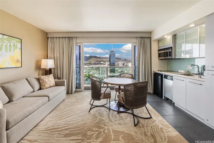 410 Atkinson Drive 2226, Honolulu, Hawaii 96814, 1 Bedroom Bedrooms, ,1 BathroomBathrooms,Residential,For Sale,Atkinson,202516433
