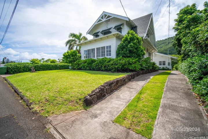 2716 Aolani Place, Honolulu, Hawaii 96822, 2 Bedrooms Bedrooms, ,1 BathroomBathrooms,Residential Lease,For Rent,Aolani,202516730