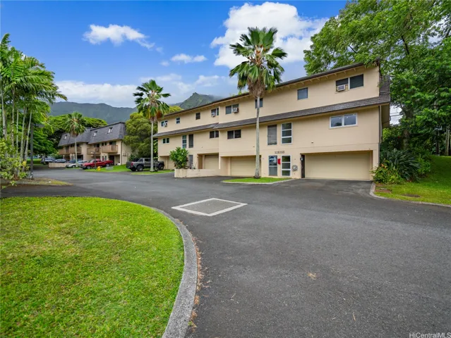 46-425 Kahuhipa Street A, Kaneohe, Hawaii 96744, 3 Bedrooms Bedrooms, ,3 BathroomsBathrooms,Residential,For Sale,Kahuhipa,202516743