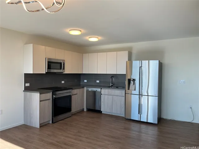 1631 Kapiolani Boulevard 3007, Honolulu, Hawaii 96814, 2 Bedrooms Bedrooms, ,2 BathroomsBathrooms,Residential Lease,For Rent,Kapiolani,202517033