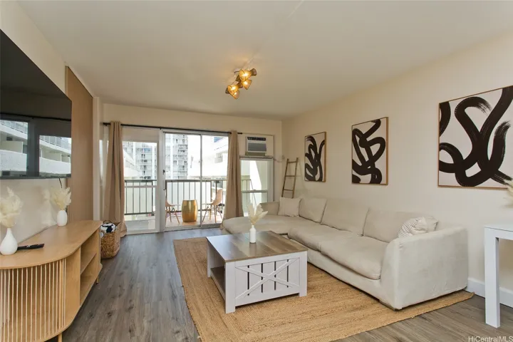 2465 Kuhio Avenue 1204, Honolulu, Hawaii 96815, 2 Bedrooms Bedrooms, ,2 BathroomsBathrooms,Residential,For Sale,Kuhio,202517189