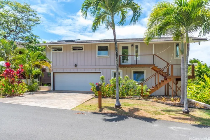 220 Poopoo Place, Kailua, Hawaii 96734, 4 Bedrooms Bedrooms, ,3 BathroomsBathrooms,Residential,For Sale,Poopoo,202517205