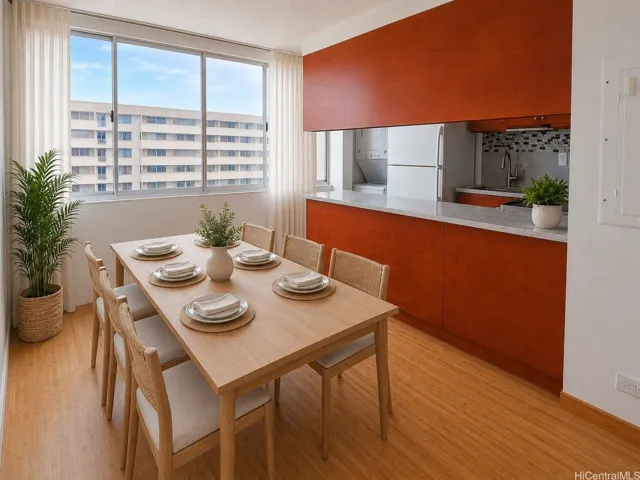 Dining (Staged)