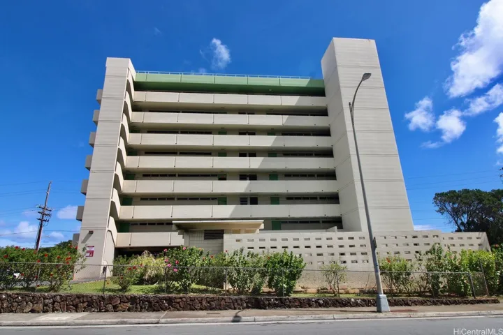 1015 Ala Napunani Street 804, Honolulu, Hawaii 96818, 2 Bedrooms Bedrooms, ,2 BathroomsBathrooms,Residential,For Sale,Ala Napunani,202517312