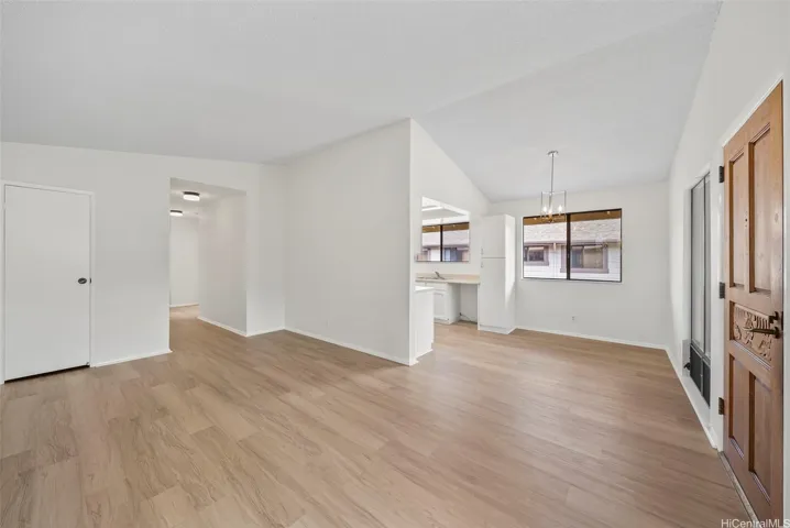 98-1796 Kaahumanu Street 61d, Pearl City, Hawaii 96782, 3 Bedrooms Bedrooms, ,2 BathroomsBathrooms,Residential,For Sale,Kaahumanu,202517340
