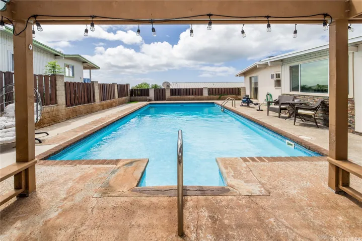 92-338 Akaula Street, Kapolei, Hawaii 96707, 3 Bedrooms Bedrooms, ,3 BathroomsBathrooms,Residential,For Sale,Akaula,202517350