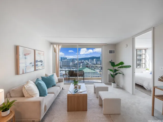 400 Hobron Lane 2612, Honolulu, Hawaii 96815, 1 Bedroom Bedrooms, ,1 BathroomBathrooms,Residential,For Sale,Hobron,202517397