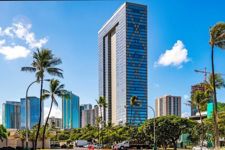 1009 Kapiolani Boulevard 2612, Honolulu, Hawaii 96814, 2 Bedrooms Bedrooms, ,2 BathroomsBathrooms,Residential,For Sale,Kapiolani,202517520
