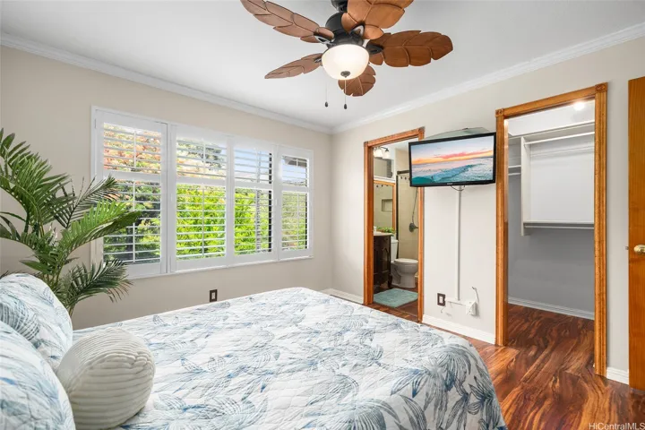 TV screen has been virtually Enhanced