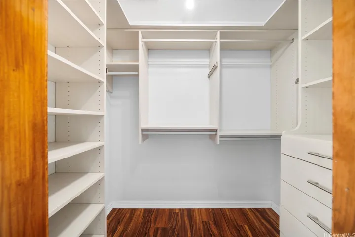 Primary Bedroom Walk-In Closet w/Closet Systems