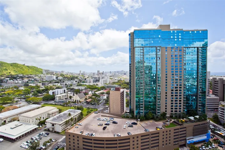 1200 Queen Emma Street 2603, Honolulu, Hawaii 96813, 2 Bedrooms Bedrooms, ,1 BathroomBathrooms,Residential Lease,For Rent,Queen Emma,202517556