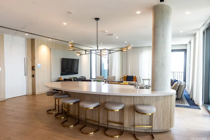 Sky Lounge Bar