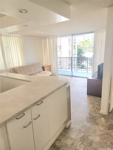 2345 Ala Wai Boulevard 702, Honolulu, Hawaii 96815, 1 Bedroom Bedrooms, ,1 BathroomBathrooms,Residential,For Sale,Ala Wai,202517628