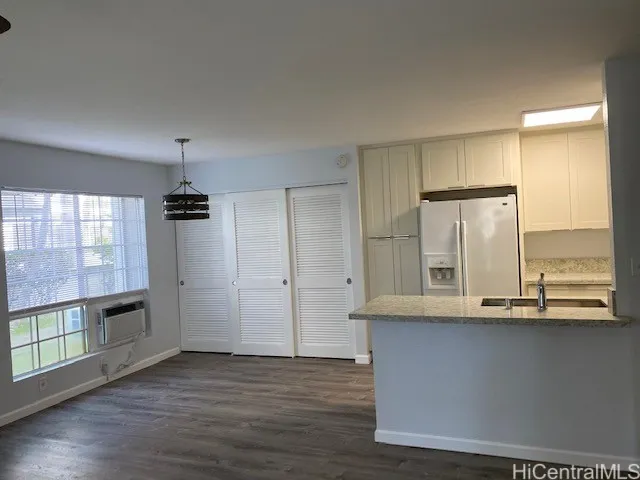 516 Mananai Place 15a, Honolulu, Hawaii 96818, 2 Bedrooms Bedrooms, ,2 BathroomsBathrooms,Residential,For Sale,Mananai,202517630