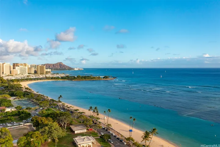 1108 Auahi Street 3000, Honolulu, Hawaii 96814, 3 Bedrooms Bedrooms, ,4 BathroomsBathrooms,Residential,For Sale,Auahi,202517755