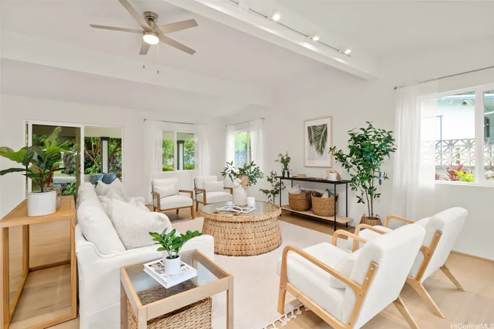 1126 Lunaai Street, Kailua, Hawaii 96734, 4 Bedrooms Bedrooms, ,3 BathroomsBathrooms,Residential,For Sale,Lunaai,202517938