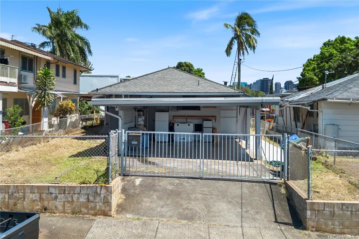 1457 Kokea Street, Honolulu, Hawaii 96817, 3 Bedrooms Bedrooms, ,2 BathroomsBathrooms,Residential,For Sale,Kokea,202517993