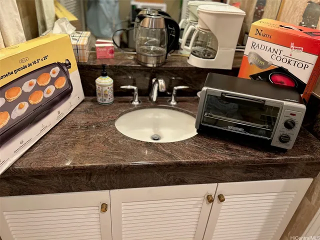 vanity in kitchenette has every counter top appliances to cook to
your hearts delight